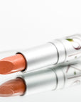 Lápiz labial de caricia